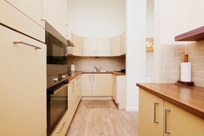 3 Bedroom Detached Bungalow For Sale In Westfield Place, Wigginton, York, YO32