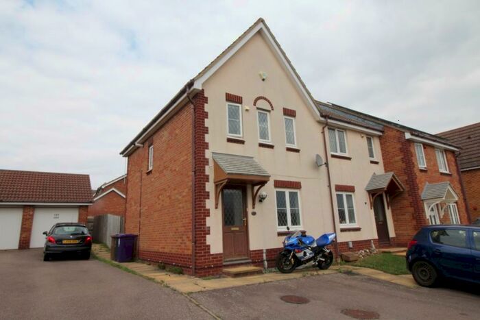 2 Bedroom Terraced House To Rent In Fairfield Way, Stevenage, Hertfordshire, SG1