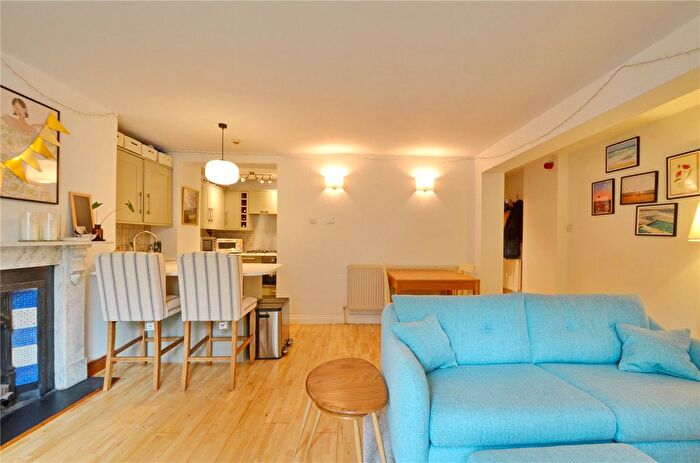 2 Bedroom Flat To Rent In Pembroke Road, Clifton, Bristol, Somerset, BS8