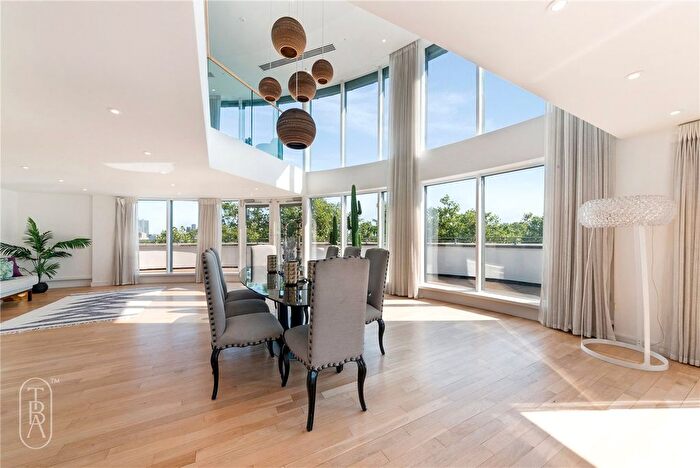 4 Bedroom Flat To Rent In Owen Street, London, EC1V