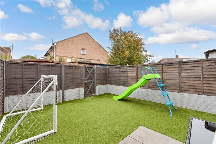 3 Bedroom Terraced House For Sale In Canterbury Road, Rustington, West Sussex, BN16