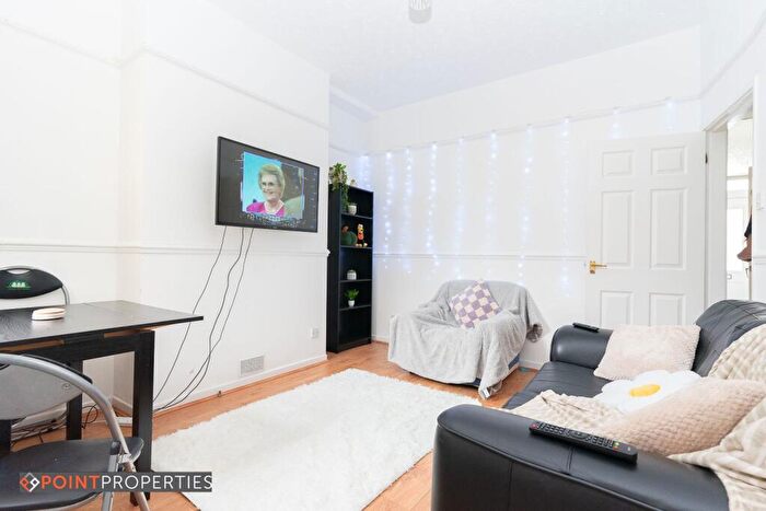 3 Bedroom Terraced House To Rent In Guelph Street, L7