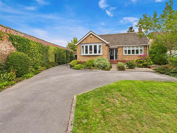 3 Bedroom Detached Bungalow For Sale In Melton Bottom, Melton, HU14