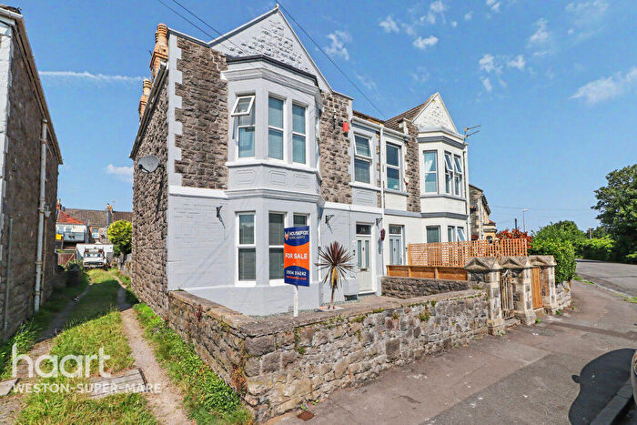 4 Bedroom Semi-Detached House For Sale In Exeter Road, Weston-Super-Mare, BS23