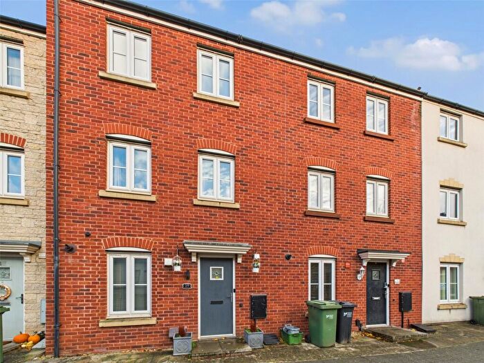 4 Bedroom Terraced House For Sale In Typhoon Way, Brockworth, Gloucester, Gloucestershire, GL3