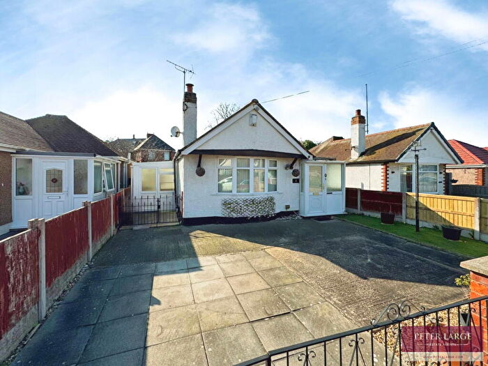 2 Bedroom Detached Bungalow For Sale In Tudor Avenue, Rhyl, LL18