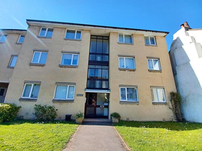 2 Bedroom Apartment To Rent In High Street, Weston, BA1