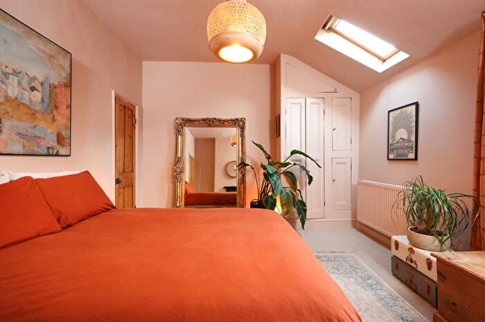 3 Bedroom Terraced House For Sale In North Road, St. Andrews, BS6