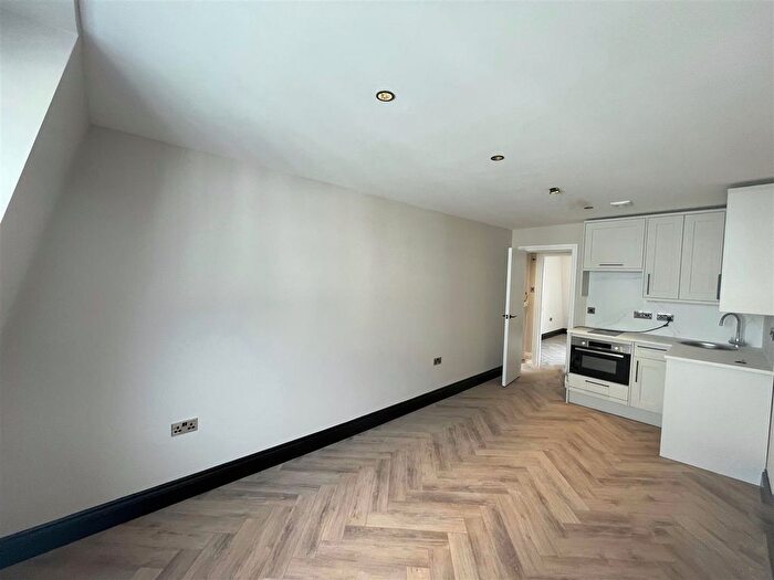 1 Bedroom Flat To Rent In Belvedere Terrace, Brighton, BN1