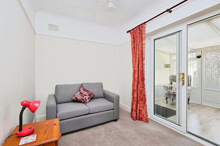 2 Bedroom Semi-Detached Bungalow For Sale In Stoney Lane, Hailsham, BN27