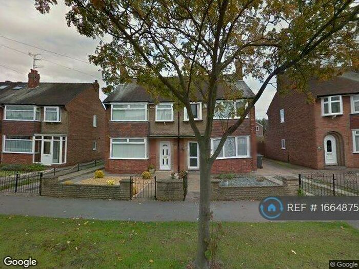 3 Bedroom Semi-Detached House To Rent In Auckland Avenue, Hull, HU6