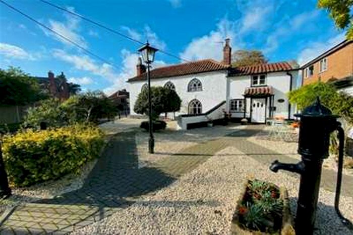 4 Bedroom House To Rent In The Street, NR9