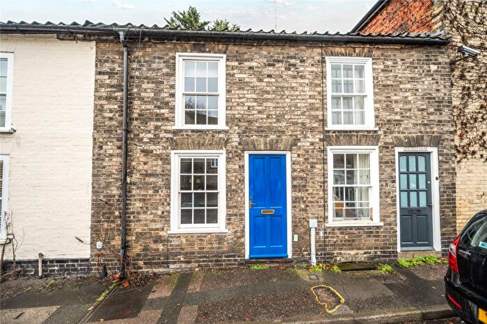 1 Bedroom Terraced House For Sale In Cannon Street, Bury St. Edmunds, Suffolk, IP33