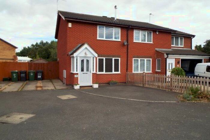 2 Bedroom Property To Rent In Barnard Way, Loughborough, LE12