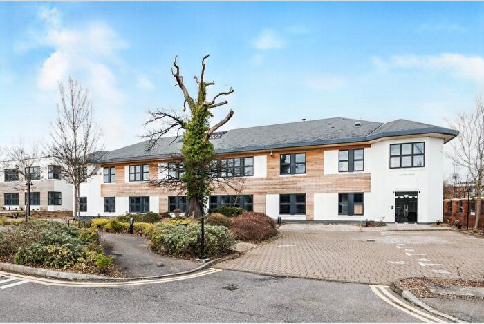 1 Bedroom Flat To Rent In Clifton House, Brants Bridge, Bracknell, RG12