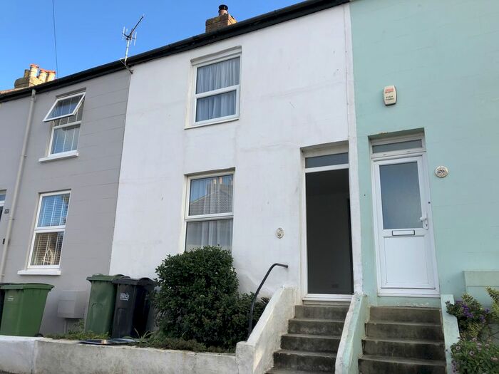 2 Bedroom Terraced House To Rent In Sandown Road, Hastings, East Sussex, TN35