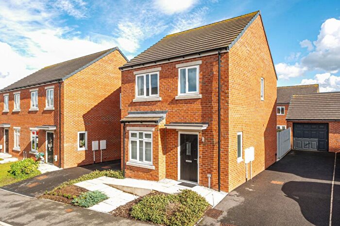 3 Bedroom Detached House For Sale In Thomas Drive, Killinghall, HG3