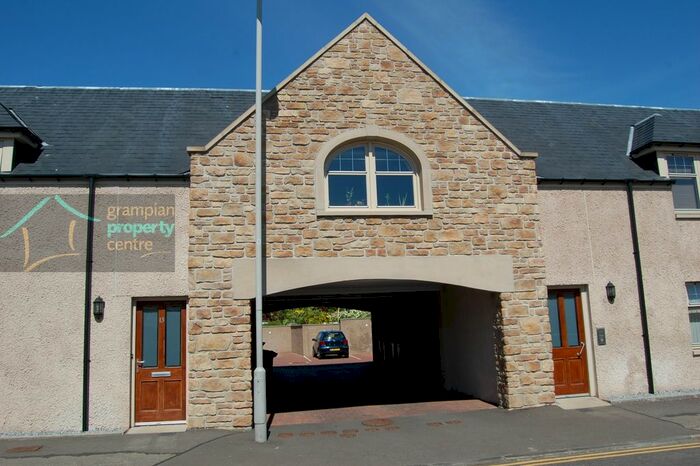 2 Bedroom Flat To Rent In Flat, North Street, Elgin, IV30