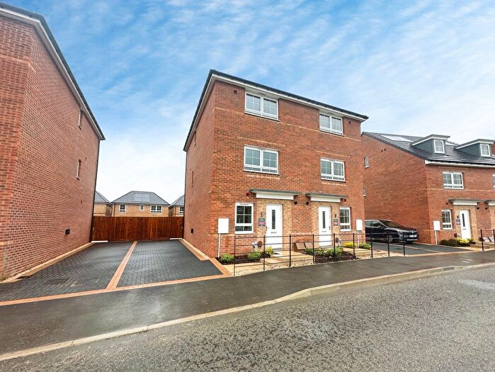 3 Bedroom Property To Rent In Azalea Lane, Witham St. Hughs, Lincoln, LN6