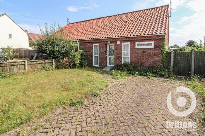 2 Bedroom Semi-Detached House For Sale In Summerwood Estate, Great Massingham, King's Lynn, PE32