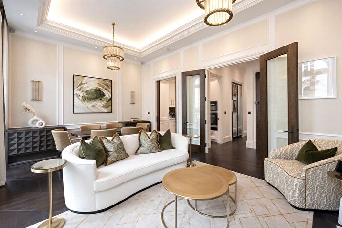 2 Bedroom Flat To Rent In Prince Of Wales Terrace, Kensington, W8