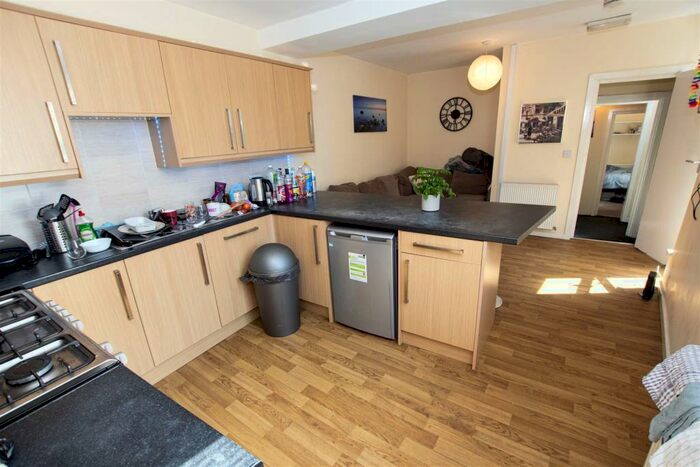 5 Bedroom House To Rent In Dartmouth Road, Selly Oak, Birmingham, B29