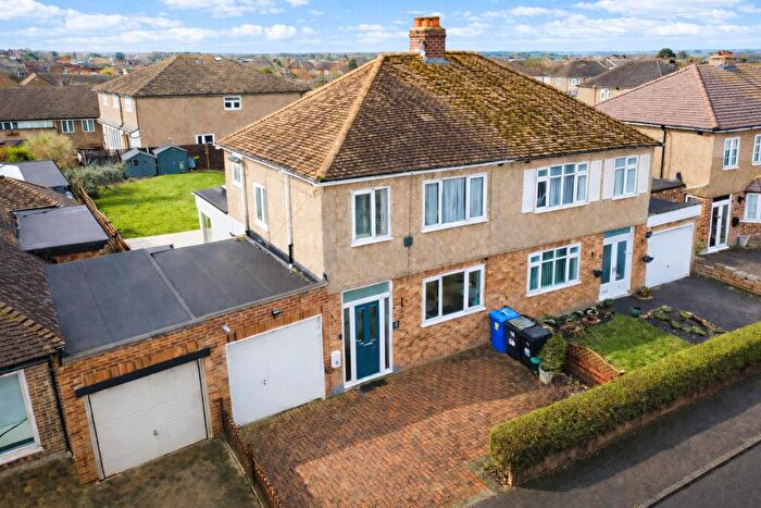 3 Bedroom Semi Detached House For Sale In York Road, Higham Ferrers, NN10