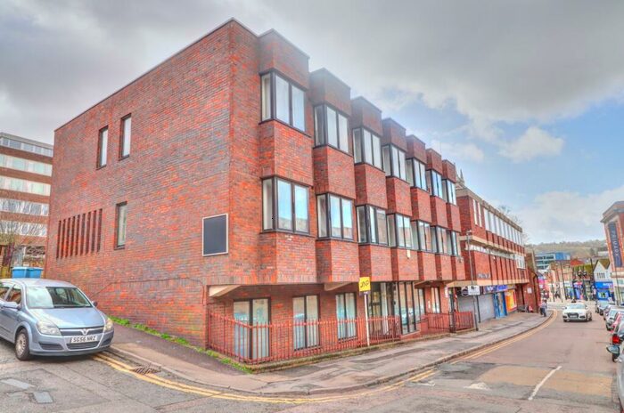 1 Bedroom Apartment To Rent In Priory Road, High Wycombe, Buckinghamshire, HP13