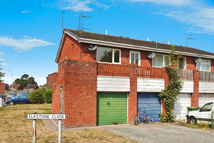 1 Bedroom Flat For Sale In Elkstone Close, Worcester, Worcestershire, WR4