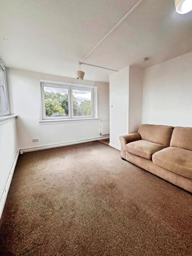 1 Bedroom Flat To Rent In Redbraes Grove, Edinburgh, EH7