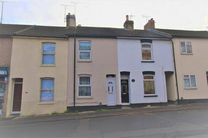 2 Bedroom Terraced House To Rent In James Street, Gillingham ME7