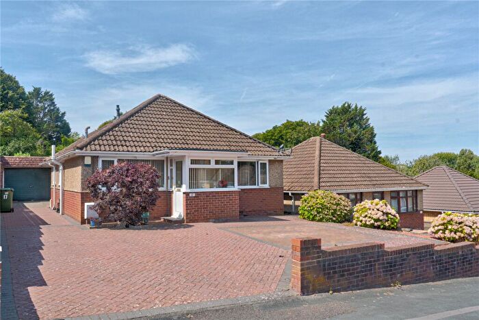 2 Bedroom Bungalow For Sale In Haydon View Road, Swindon, Wiltshire, SN25