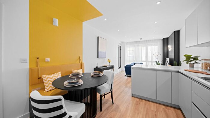 1 Bedroom Flat For Sale In Herald Street, London, E2
