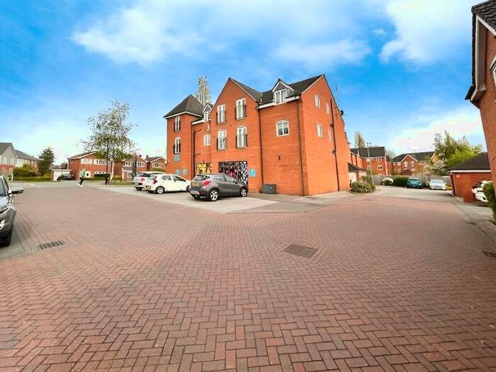 2 Bedroom Flat To Rent In Goodison Mews, Doncaster, South Yorkshire, DN4