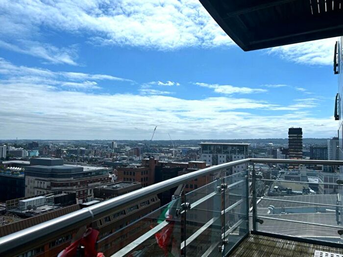 2 Bedroom Apartment To Rent In , Albion St, Leeds, West Yorkshire, K2