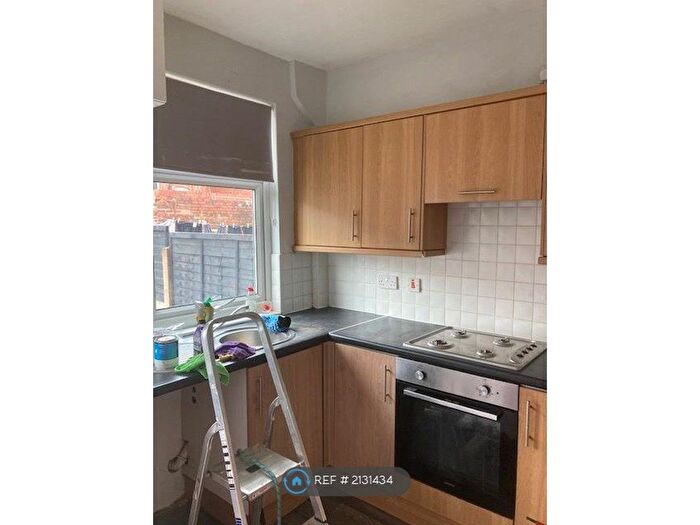 3 Bedroom Terraced House To Rent In Cresswell Street, Barnsley, S75