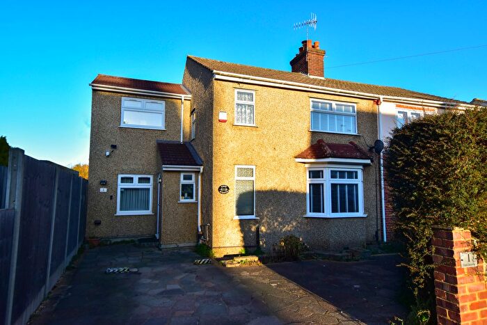 5 Bedroom Semi Detached House For Sale In First Avenue, Watford, WD25