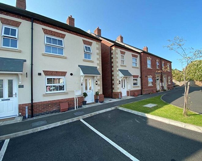 2 Bedroom House To Rent In Peacock Place, Wigston, Leicestershire, LE18
