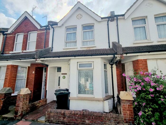 2 Bedroom Terraced House To Rent In Western Road, Eastbourne, East Sussex, BN22