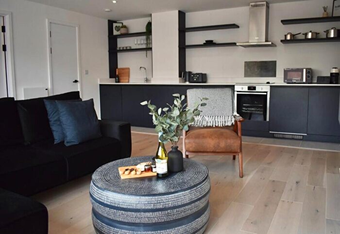 2 Bedroom Apartment To Rent In Spinners Way, Manchester, Greater Manchester, M15