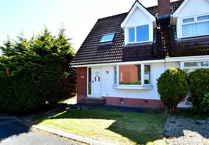 3 Bedroom Semi-Detached House For Sale In Carlton Heights, Bangor, BT19
