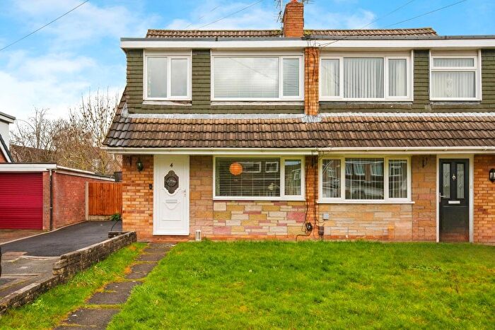 3 Bedroom Semi-Detached House For Sale In Cottage Close, Bromborough, Wirral, Merseyside, CH63