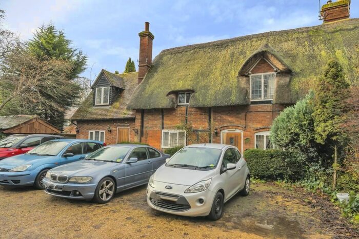 Studio To Rent In Clifton Hampden, Abingdon, OX14