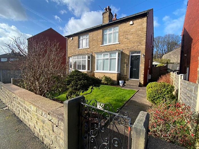 2 Bedroom Semi Detached House For Sale In Broomfield Road, Marsh, Huddersfield, HD1