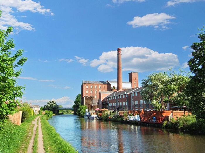 2 Bedroom Flat For Sale In Mill Lane, Burscough, L40