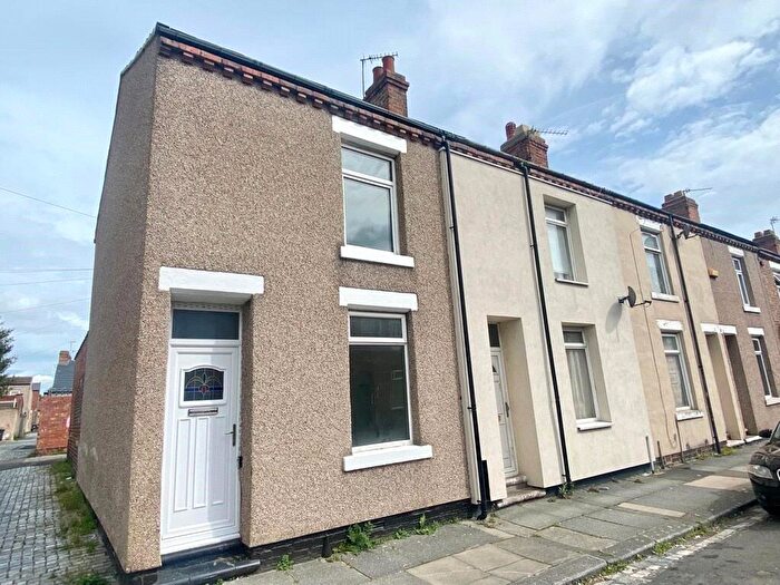 2 Bedroom House To Rent In Brighton Road/ Eastbourne - Darlington, DL1