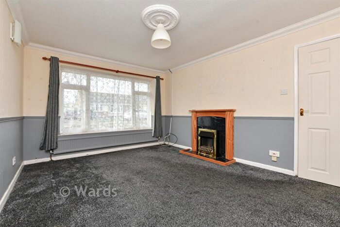 2 Bedroom Semi-Detached Bungalow For Sale In Borrowdale Avenue, Ramsgate, Kent, CT11