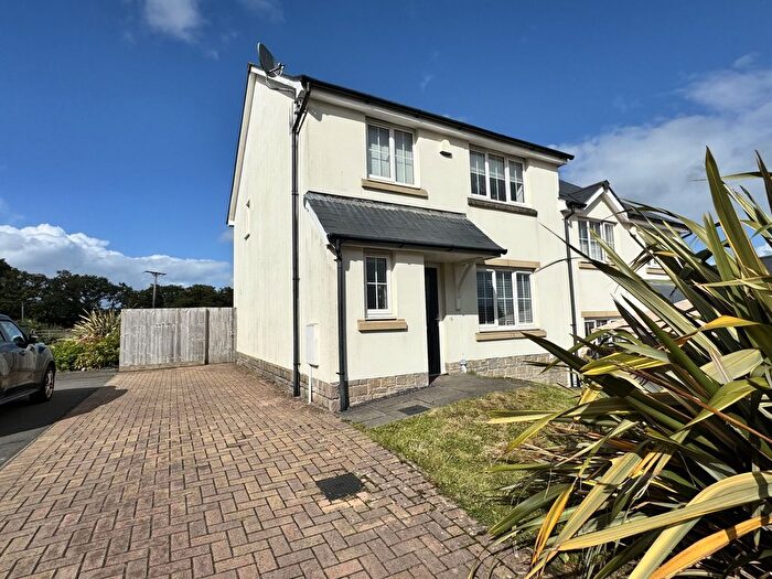 3 Bedroom Semi-Detached House For Sale In Parc Y Mynydd, Saron, Ammanford, Carmarthenshire., SA18