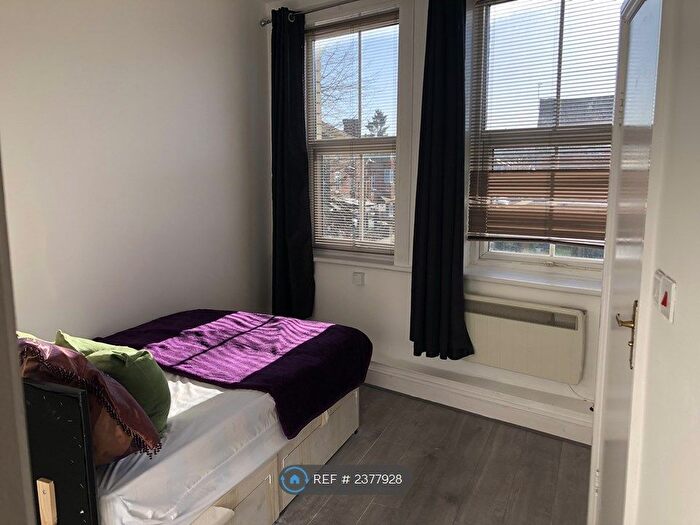 Studio To Rent In Erleigh Road, Read, RG1