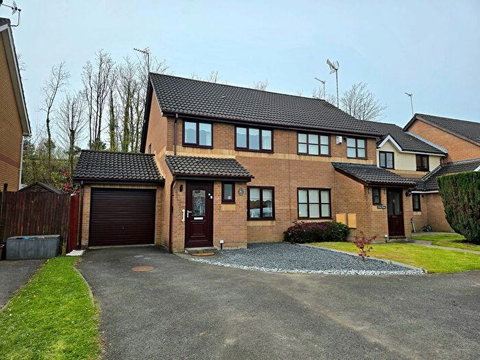 3 Bedroom Semi Detached House For Sale In Heol Maes Yr Haf, Pencoed, CF35